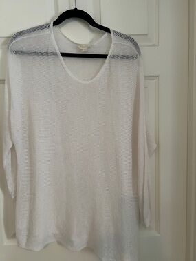 Eileen Fisher White Scoop Neck Lightweight Knit Sweater